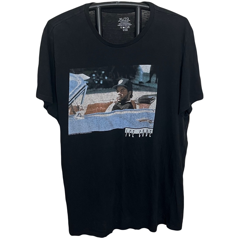 Ice Cube Vintage Style Black Faded T Shirt. Mens Size XL. Used Condition.